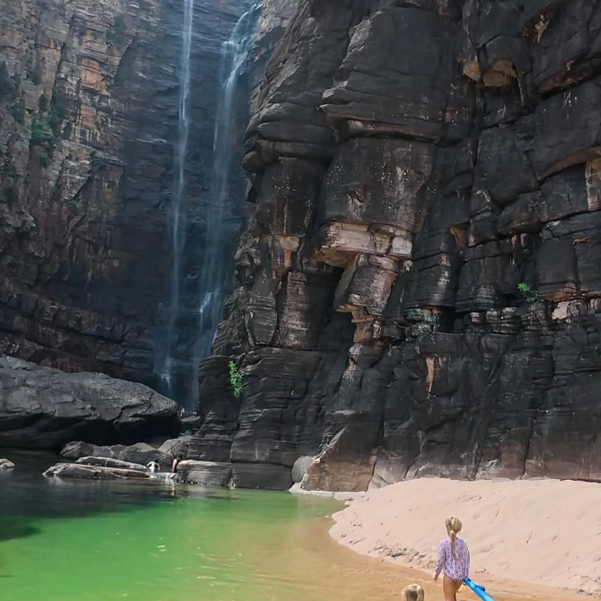 kakadu waterfall gorge